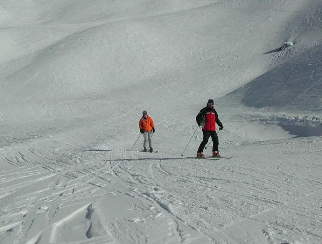  完善您的滑雪技术 